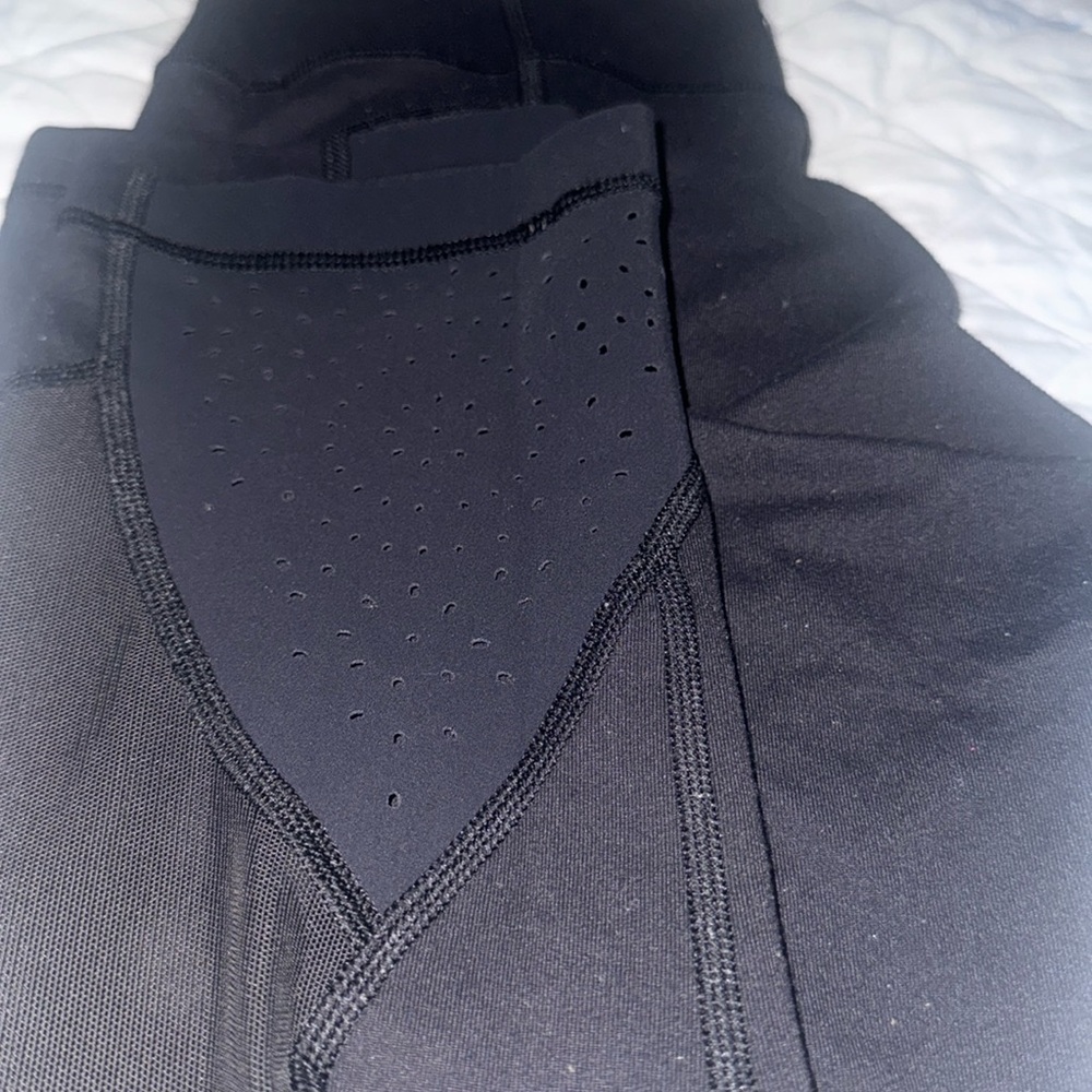 Lululemon Uncovered Strength High-Rise -black